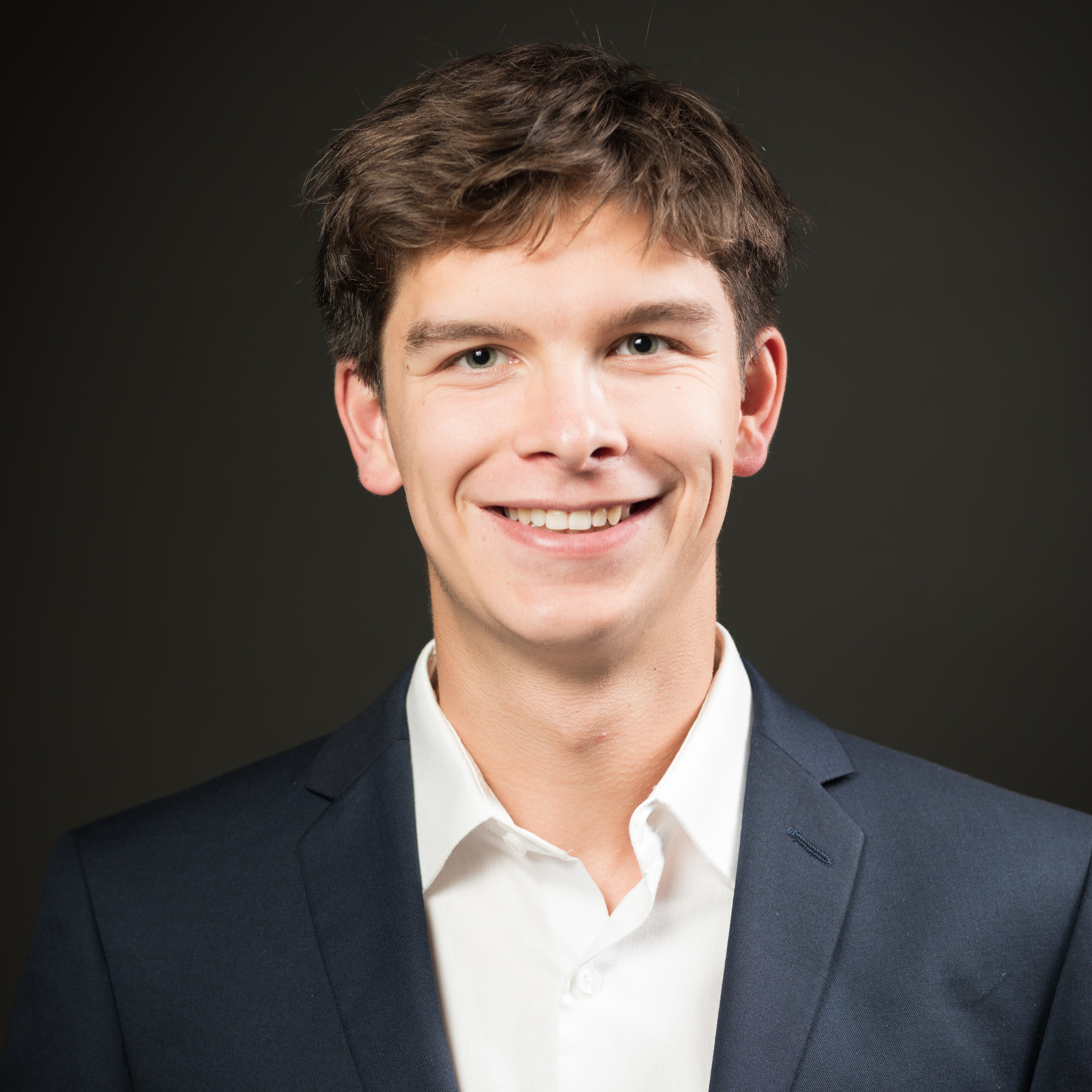 Benjamin Cox headshot